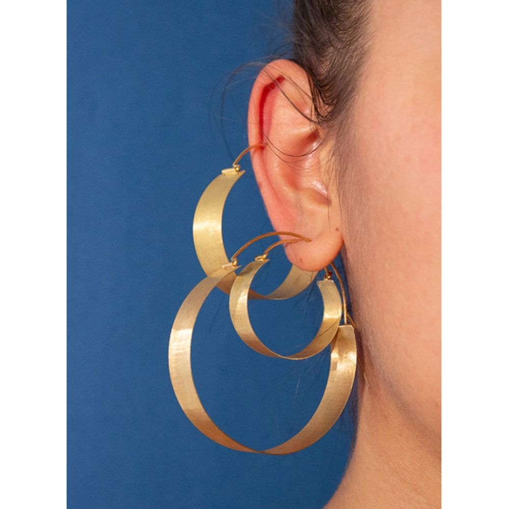 Mono Earring Circle Slab