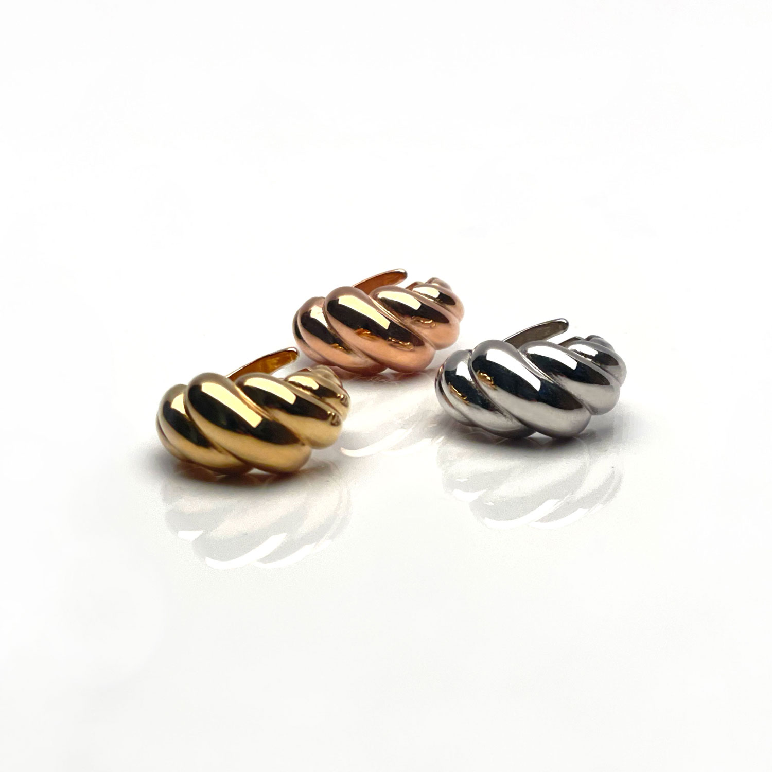 Torchon Bombé ring